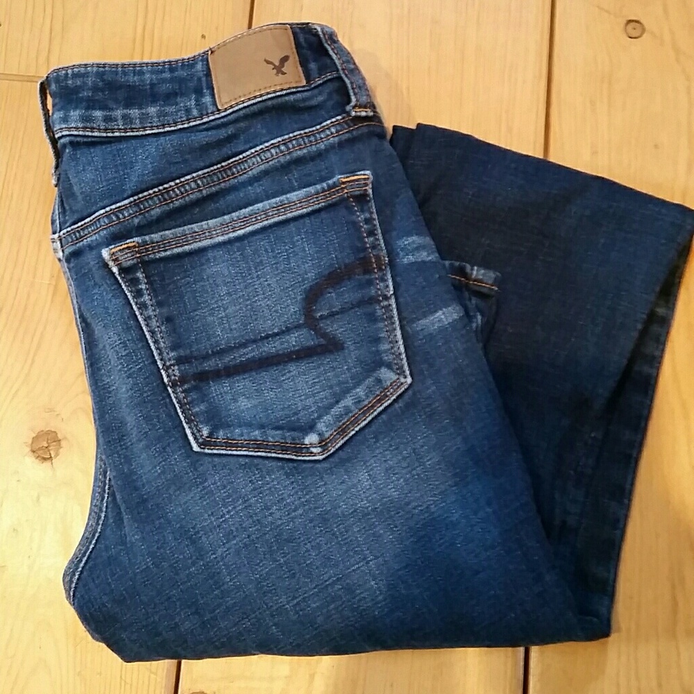 American Eagle Skinny Kick Jeans